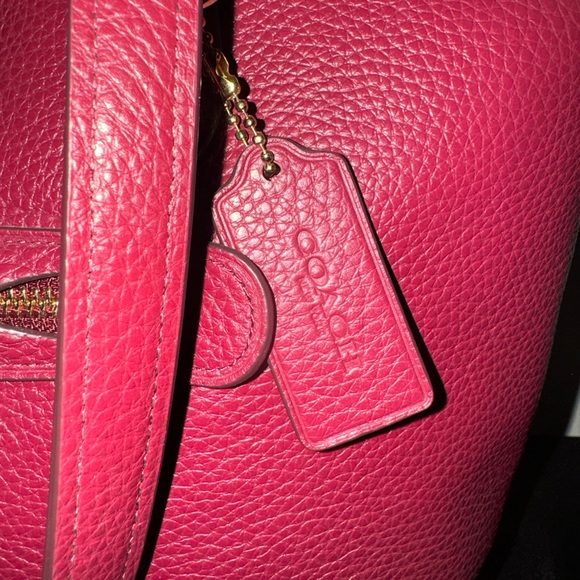 Brand New Coach Pebbled Leather Tote Bag - Deep Red - Picture 9 of 9